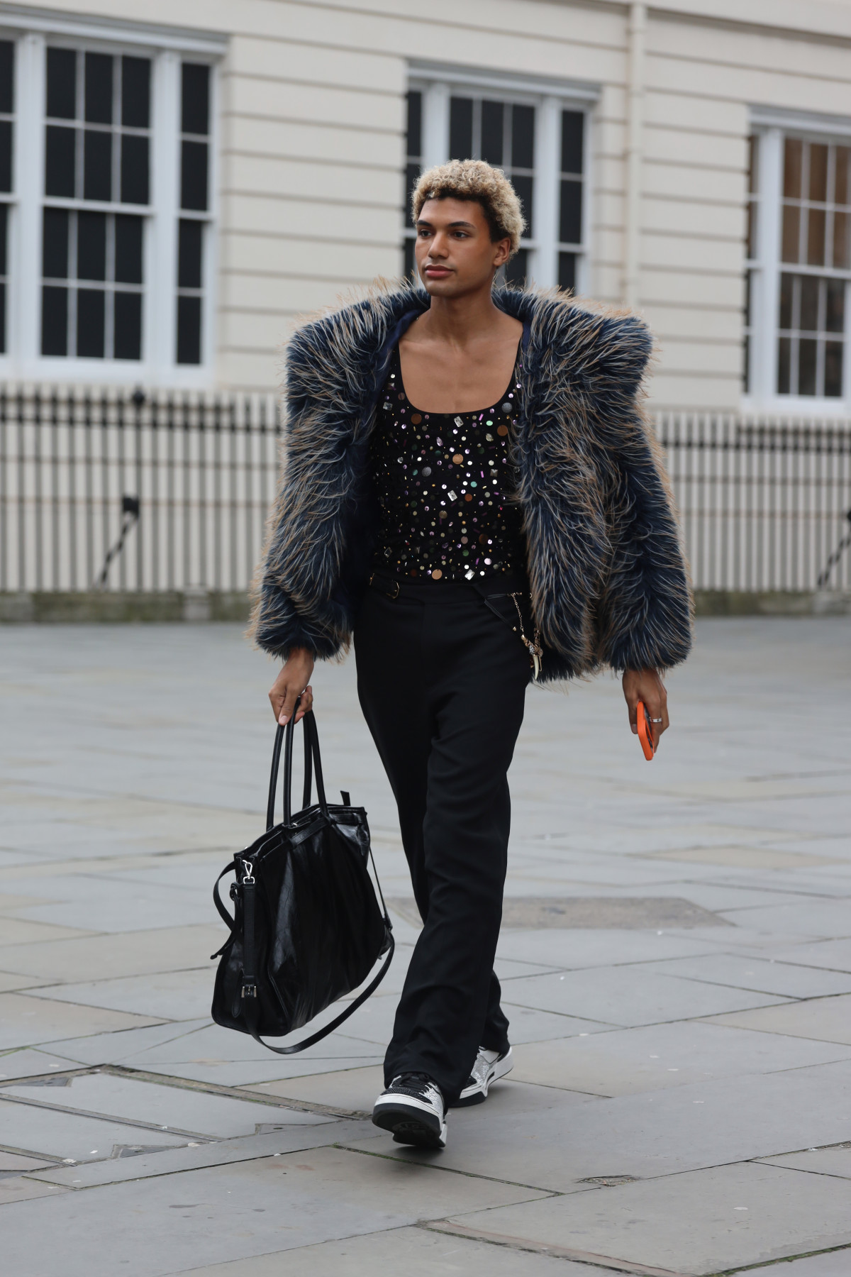 Деталі вирішують: ключові тренди з Лондонського тижня моди
27