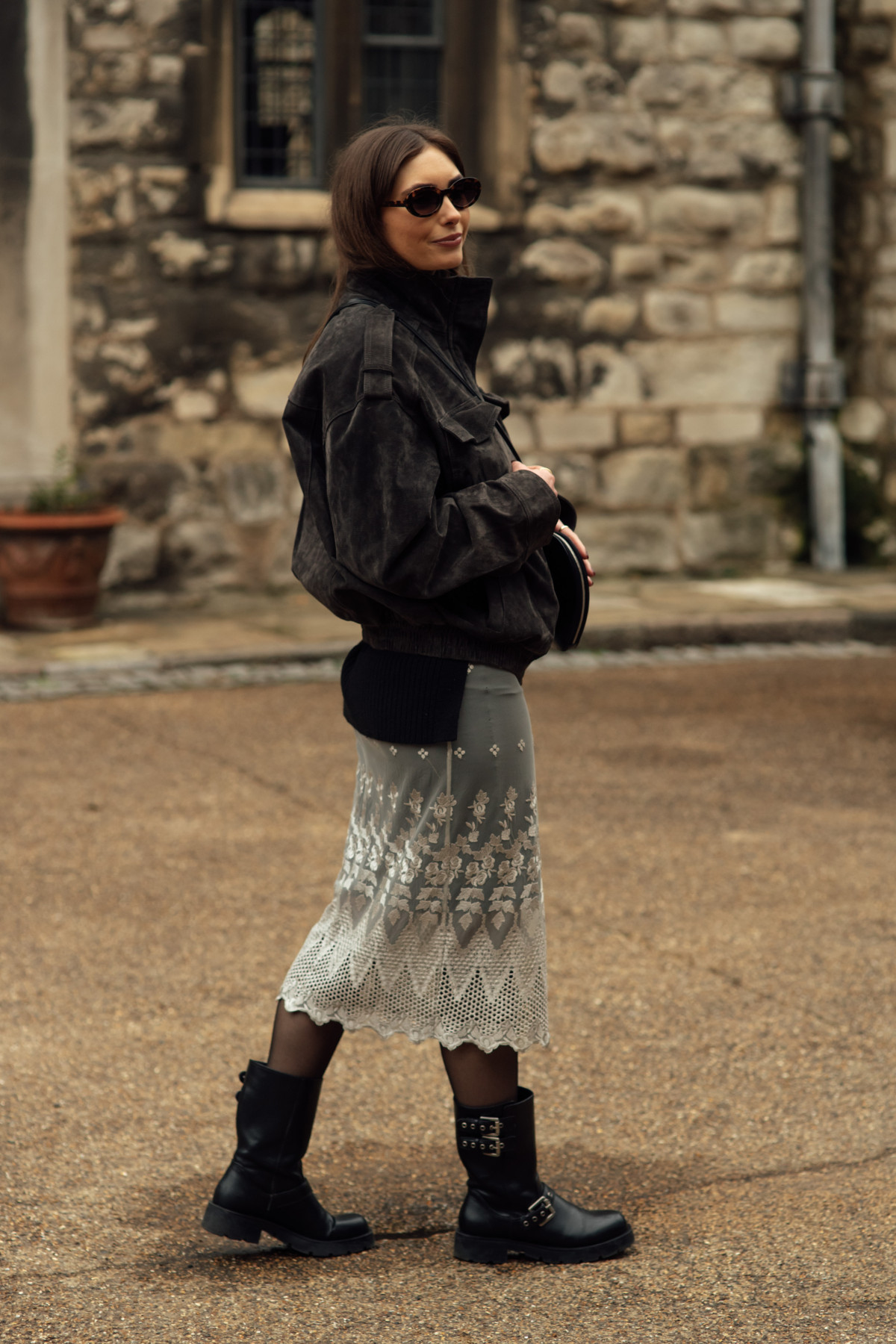 Вулична мода: ці 35 луків з Лондонського тижня моди обговорюють зараз всі.
10