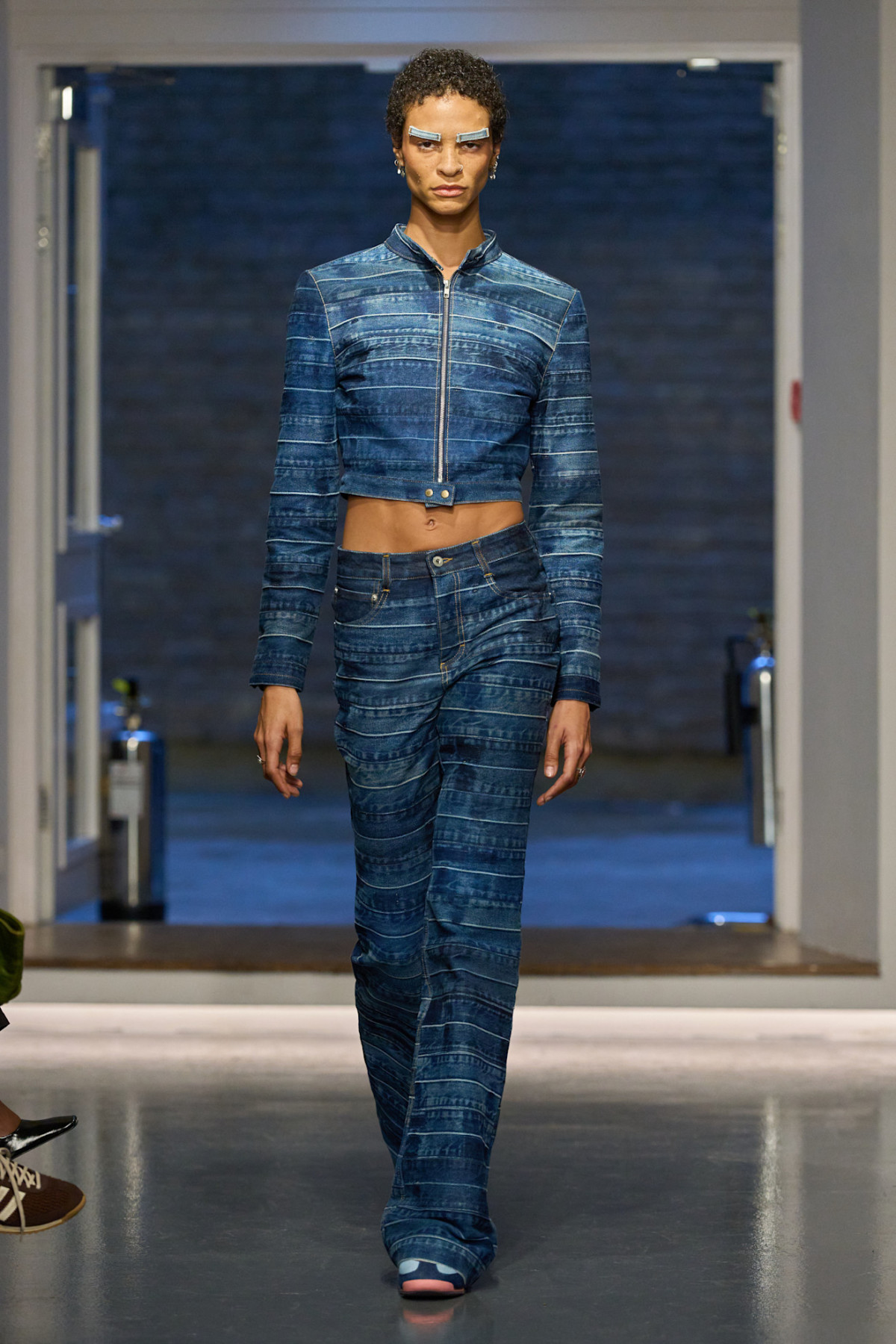 Джинси від KSENIASCHNAIDER: актуальні моделі сезону
18