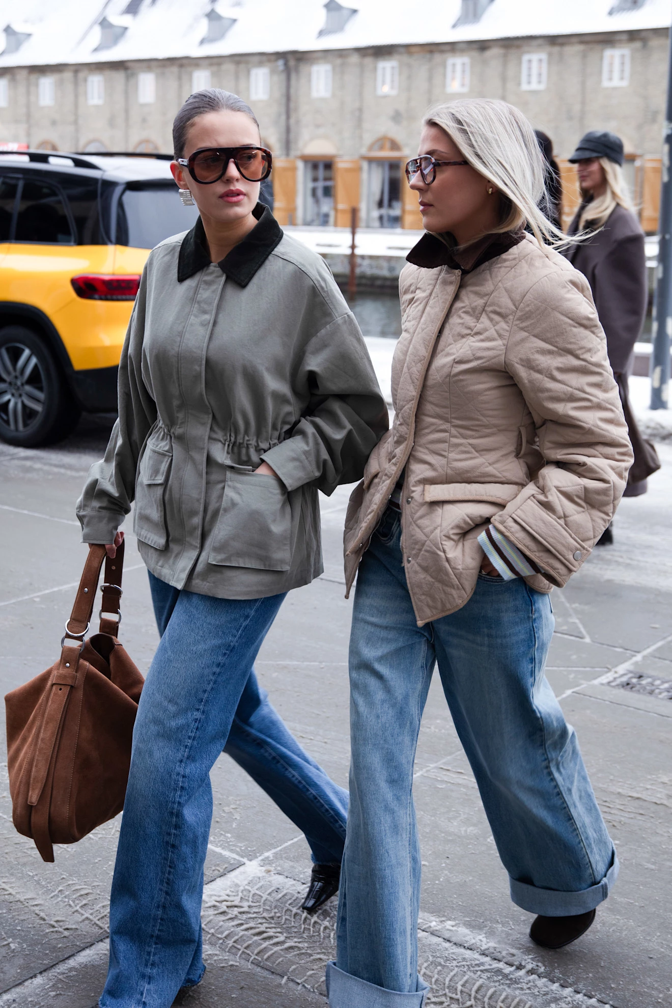 Скандинавський джинсовий стиль: простота та актуальність на сезон.