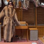 Чудова штучна хутряна шуба Дуа Ліпи кличе дружину-мафію Зима