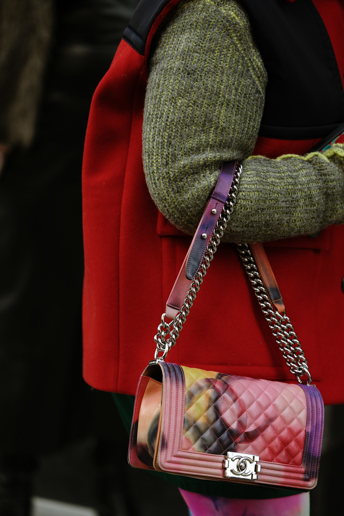 Актуальні сумки на Тижні моди в Нью-Йорку: вибір стильних жінок
24