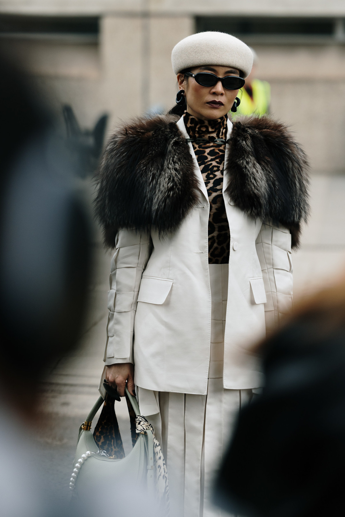 Перетворення стилю: використовуючи тільки капелюшок-"таблетку"
4