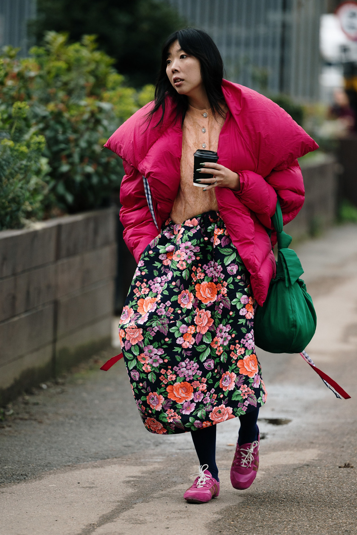 Рожевий стиль: Лондонські фешн-інсайдери.
6