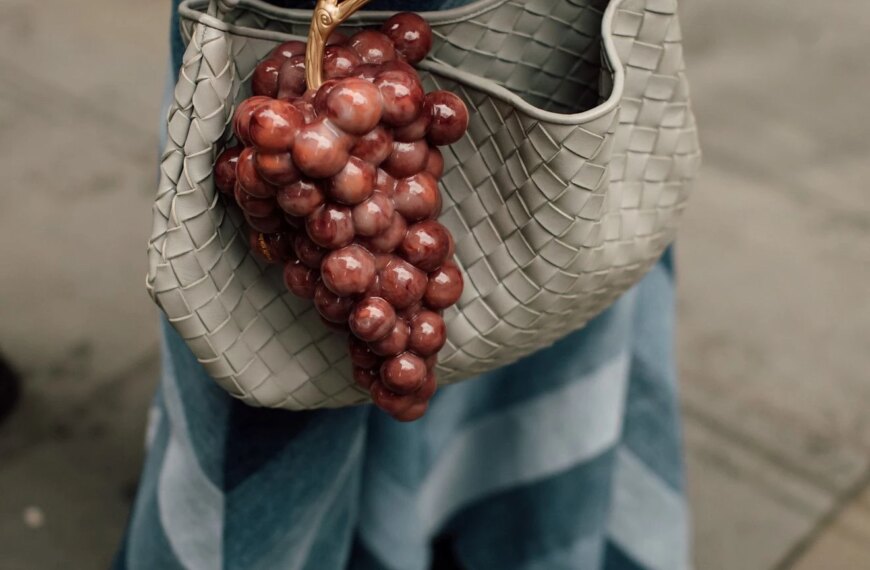 Найбільш обговорювані сумки з модних показів: стиль переважає функціональність.