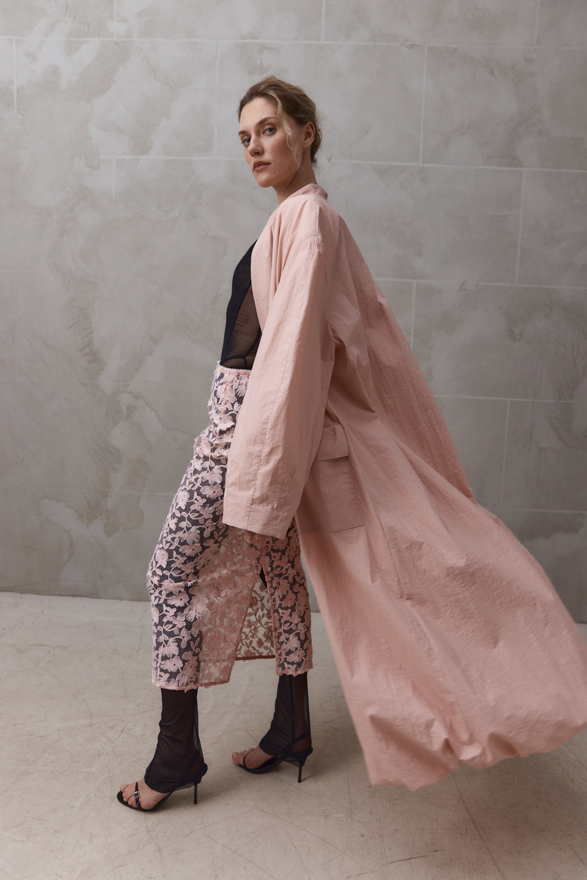 Поради для покупок: освіжаємо весняний гардероб стильними речами від українських марок
4