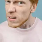 “Трохи кращий за примата”: Який вигляд має сучасний чоловік, котрий відповідає нормам