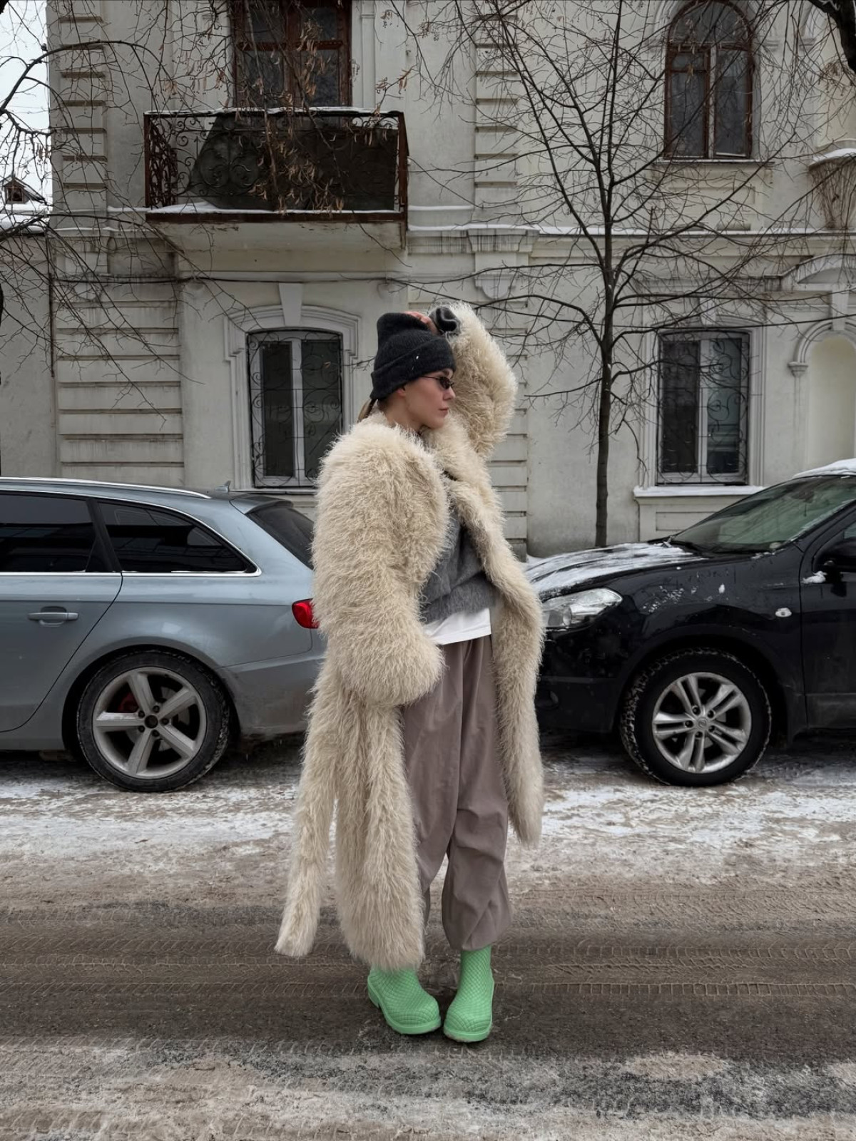 Мороз і стиль: 5 порад, як одягатися модно в холодну погоду.
4