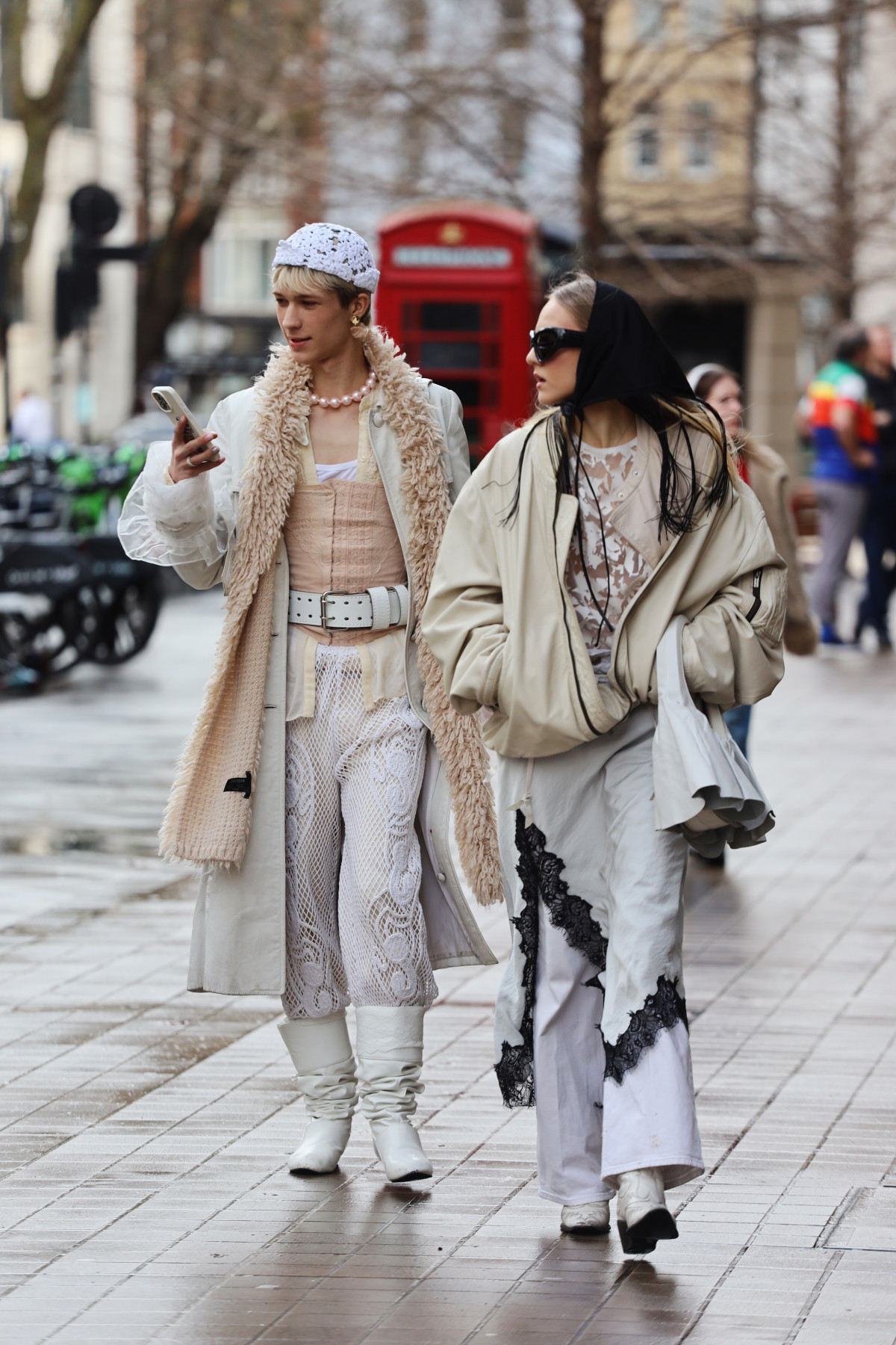 Деталі вирішують: ключові тренди з Лондонського тижня моди
8