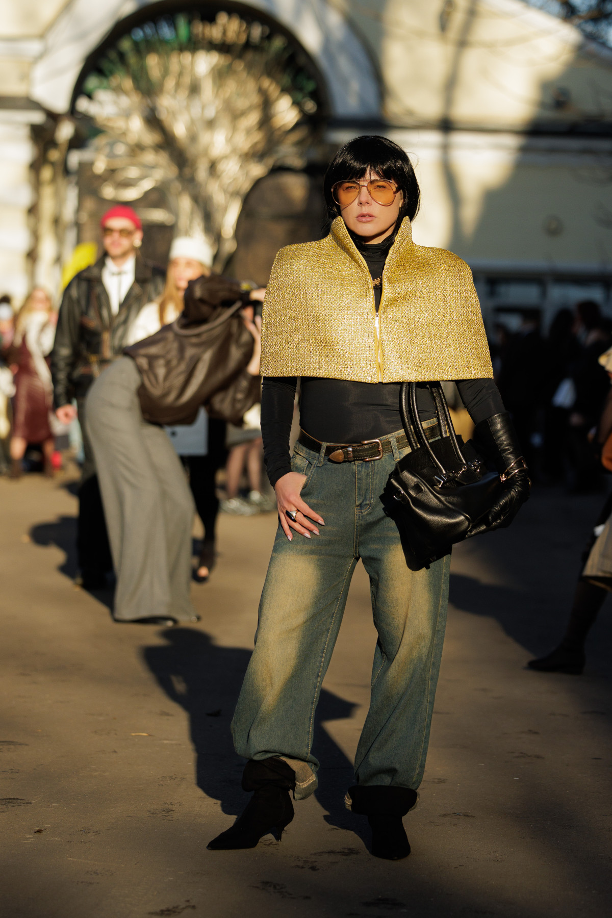 Вулична мода: образи відвідувачів третього дня Ukrainian Fashion Week осінньо-зимового сезону 2026/27
72
