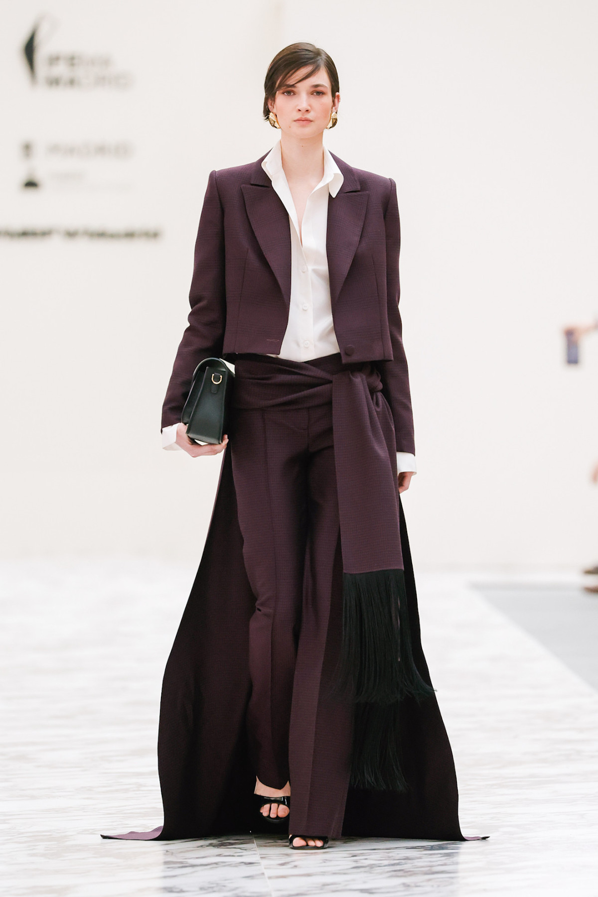 Барвиста іспанська мода: 6 зухвалих тенденцій з мадридського тижня моди
27