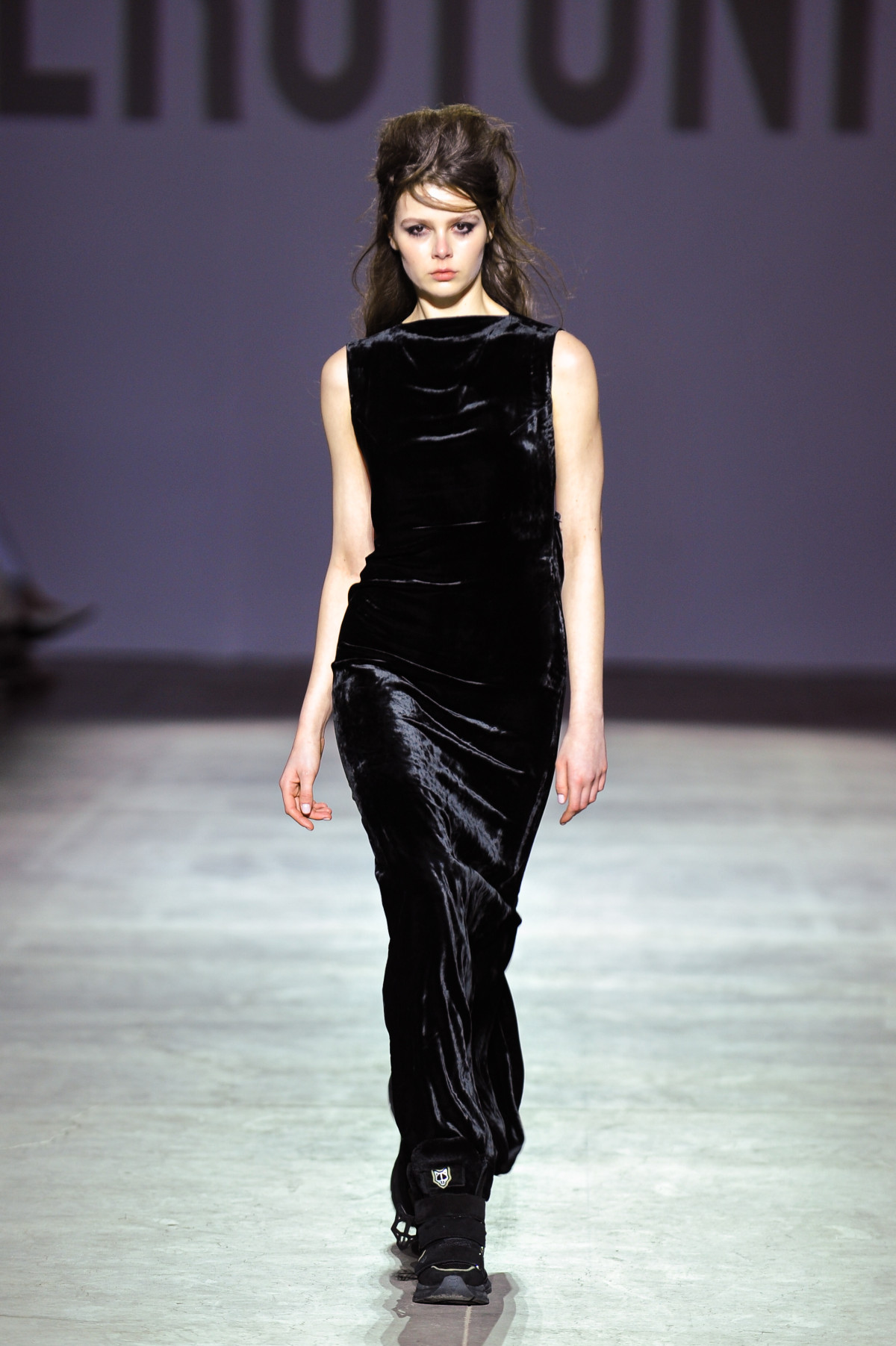 Які новинки презентували модельєри на другий день UFW
49