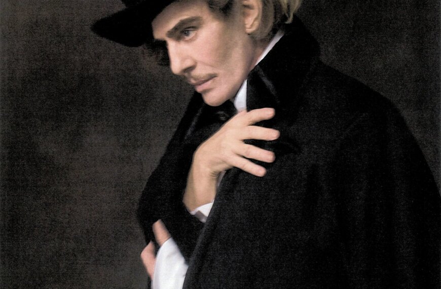 Гальяно знову в моді: тепер творить для Zara