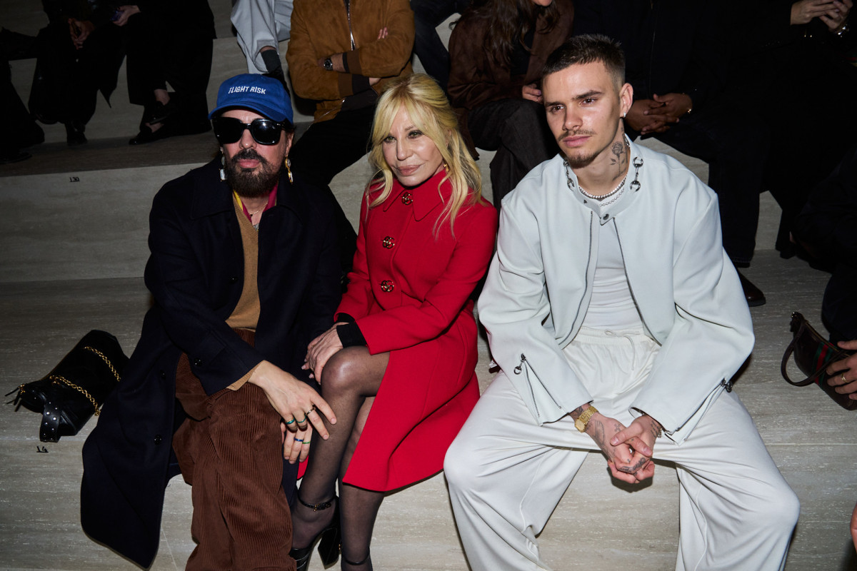 Зірковий десант на шоу Gucci: від Демі Мур до Періс Хілтон
3