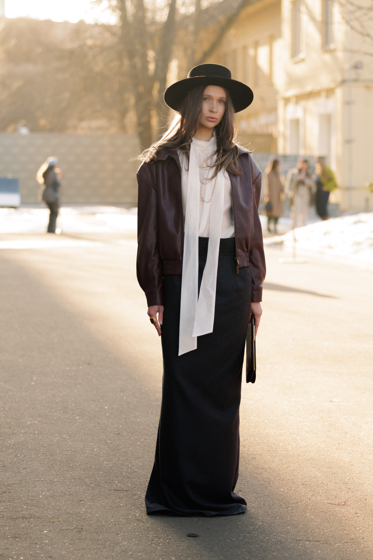 Вулична мода: образи від відвідувачів другого дня Ukrainian Fashion Week, осінь-зима 2026/2027
30