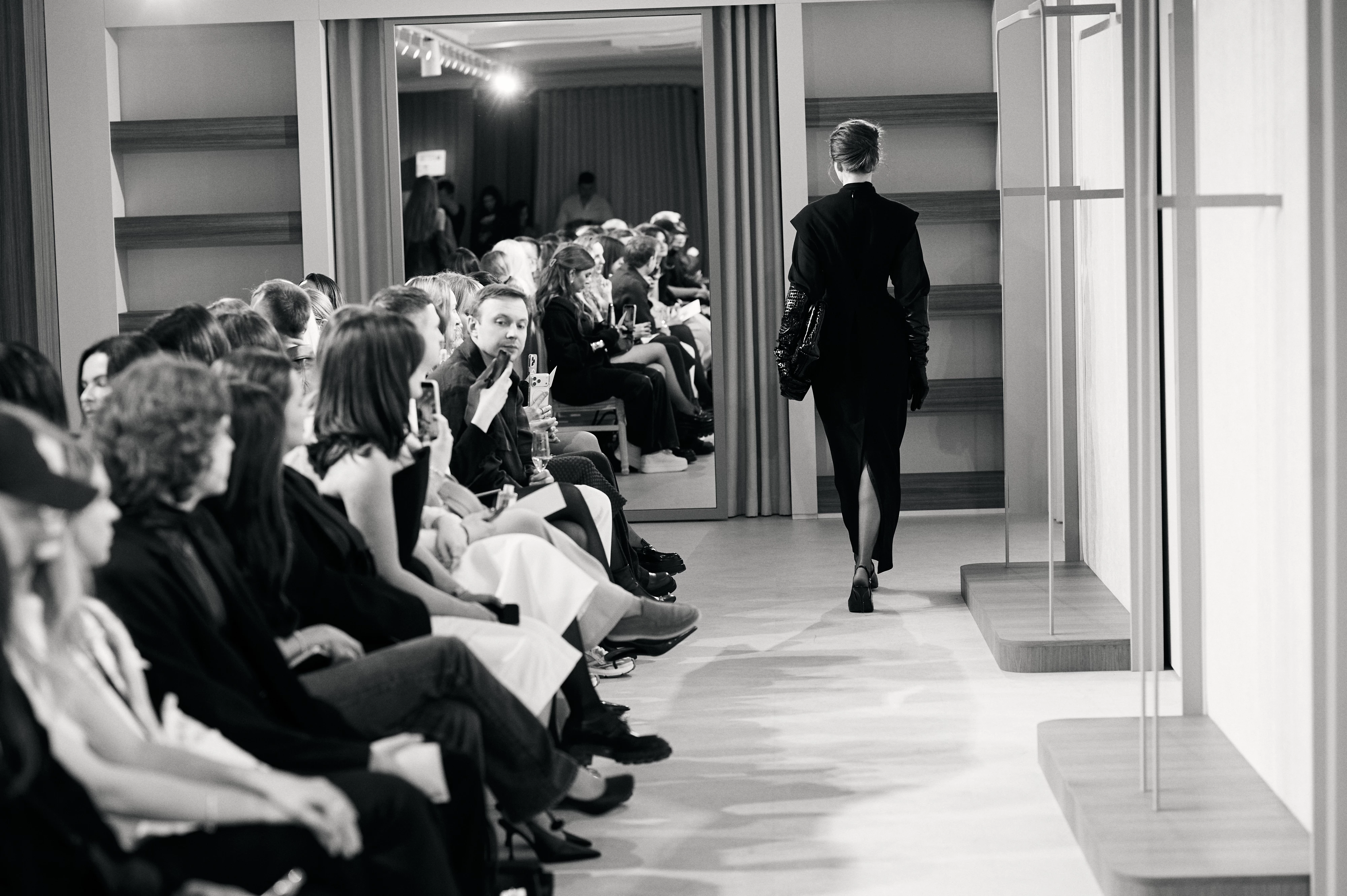 Інтимність і видимість: J’amemme презентували свіжу лінію на Ukrainian Fashion Week
10