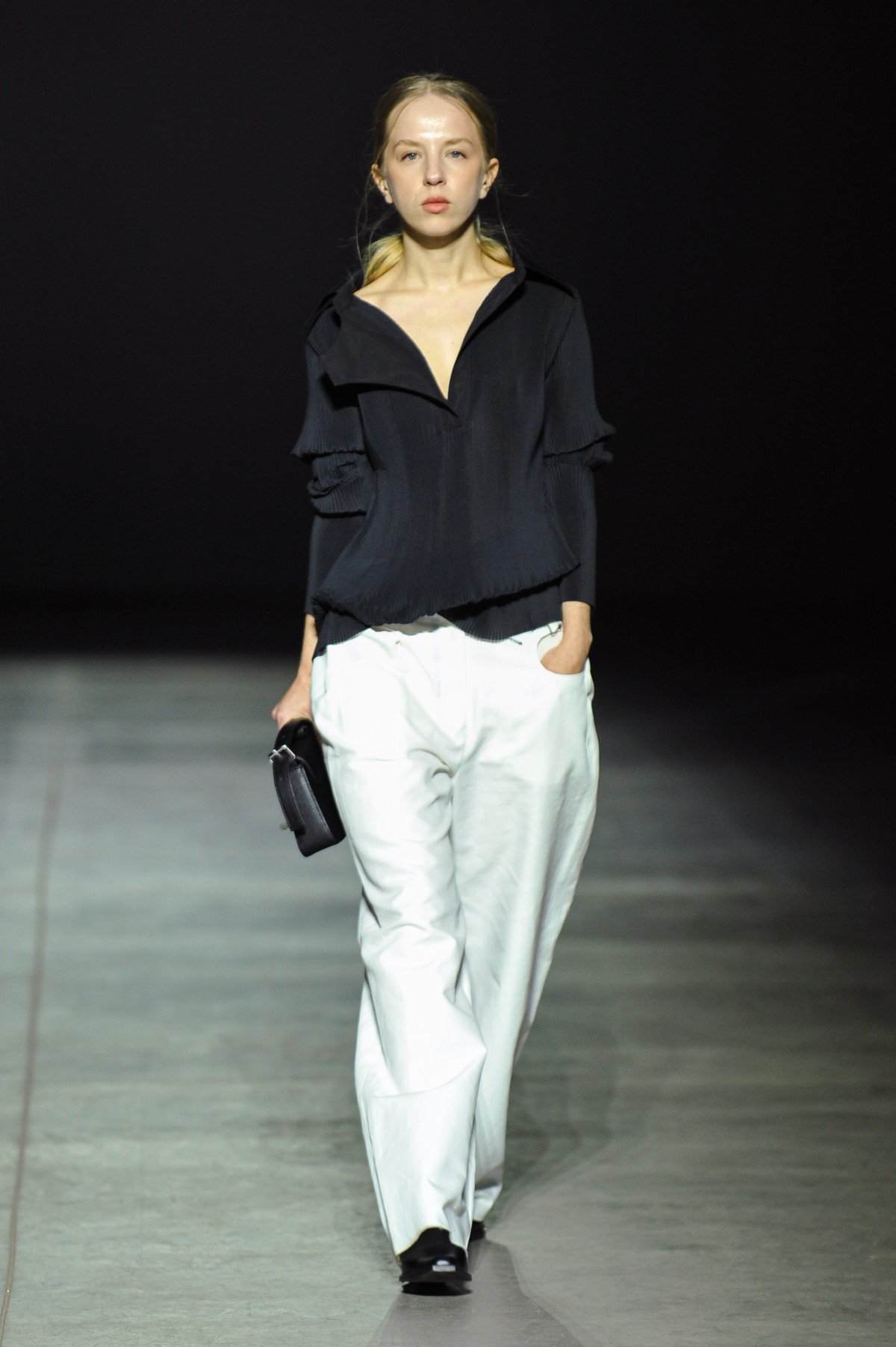 П'ять років SIDLETSKIY: Відомі образи бренду та гнучкий одяг у свіжій колекції
4