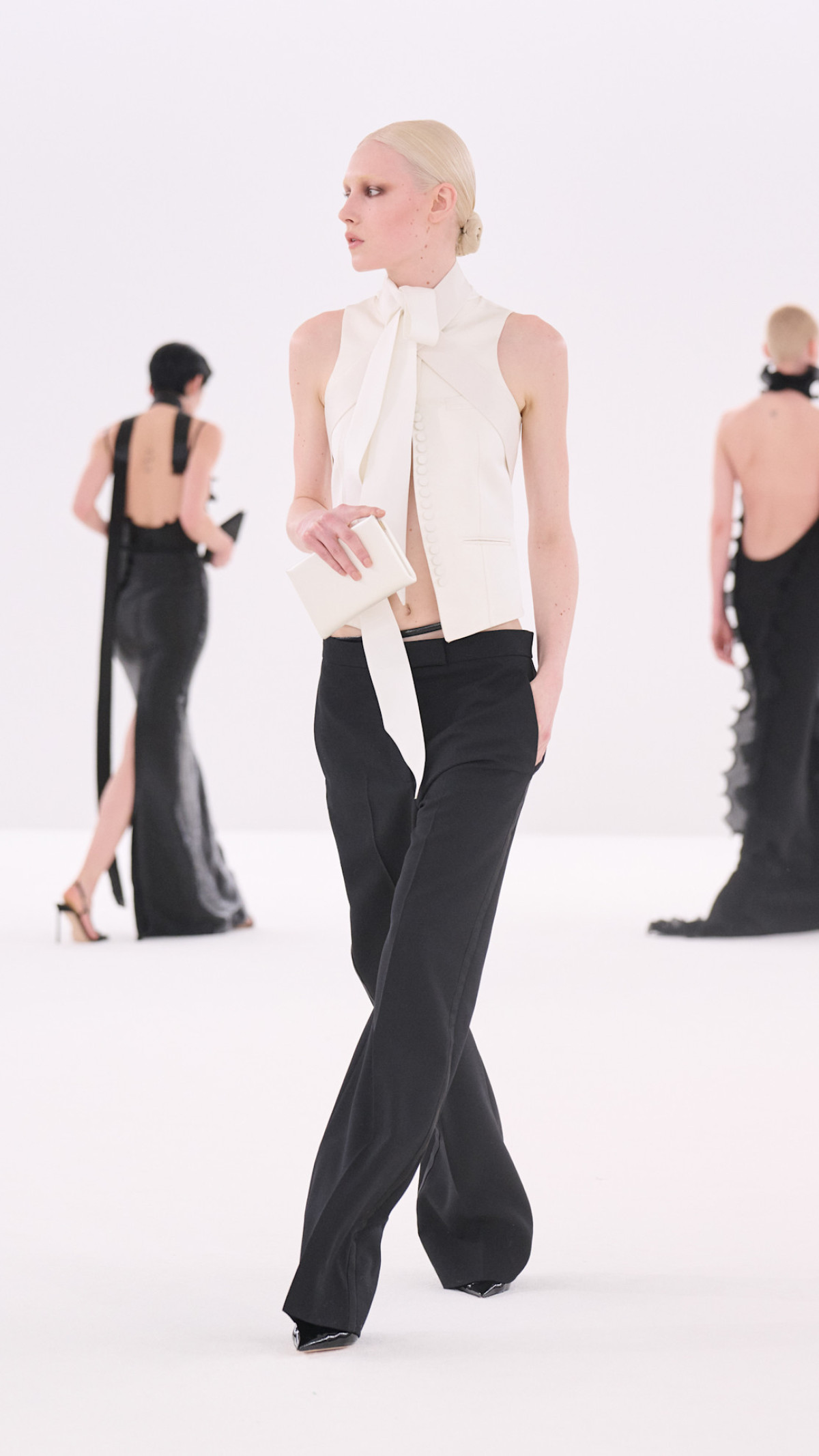 Tom Ford: Нова лінійка – ідеальний must-have гардероб.
17