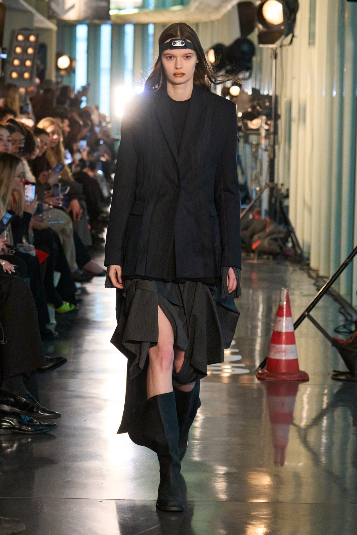 Український погляд на Паризькому тижні моди: марка LITKOVSKA презентувала добірку, навіяну київською зимою.
3