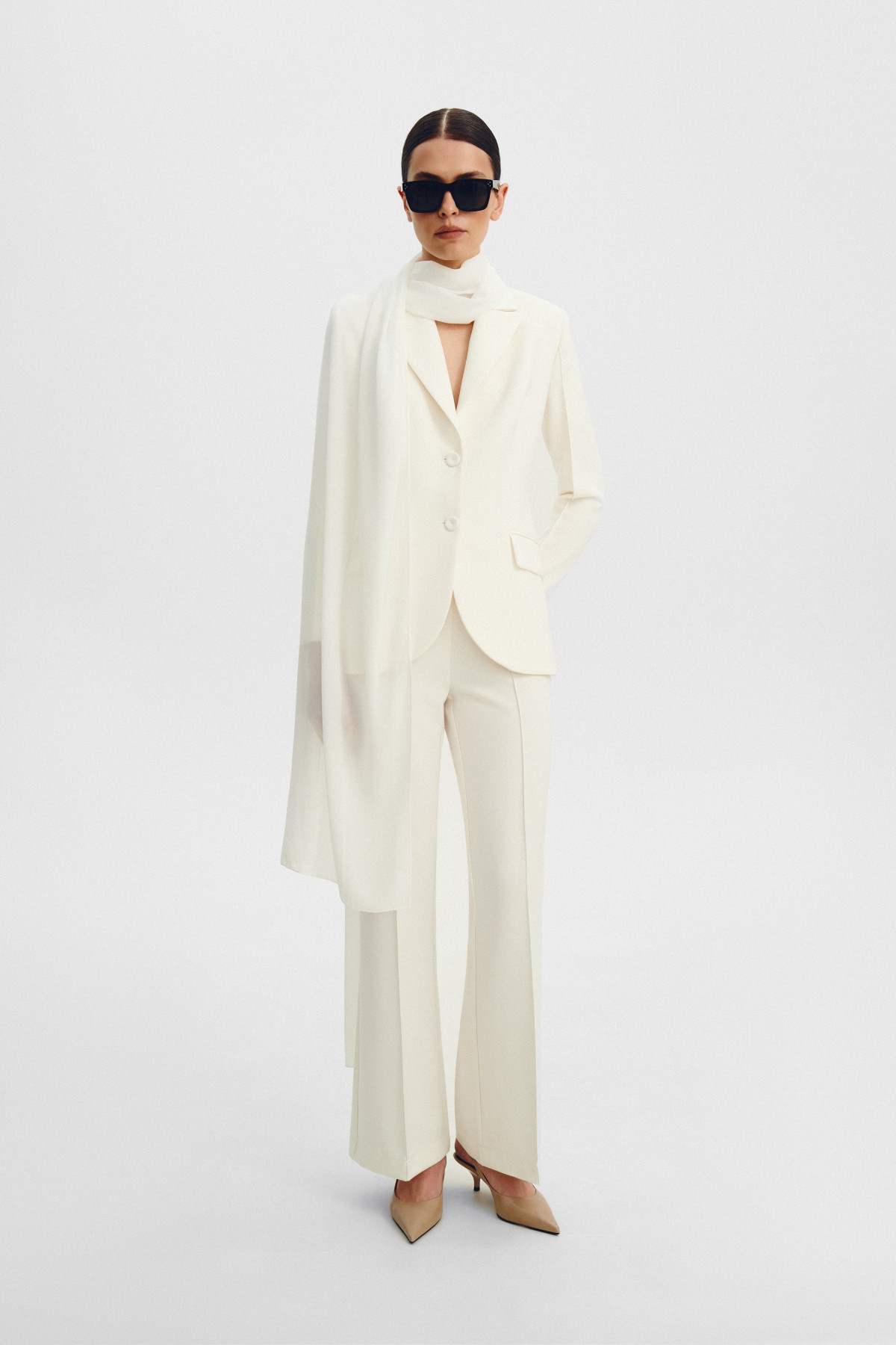 Трендові речі березня: кращі свіжі колекції українських дизайнерів для оновлення весняного іміджу.
29