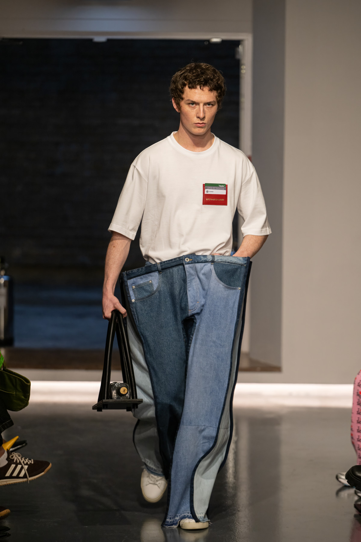 Українська естетика на London Fashion Week: Спільний проєкт Ksenia Schnaider та Nemiroff
1