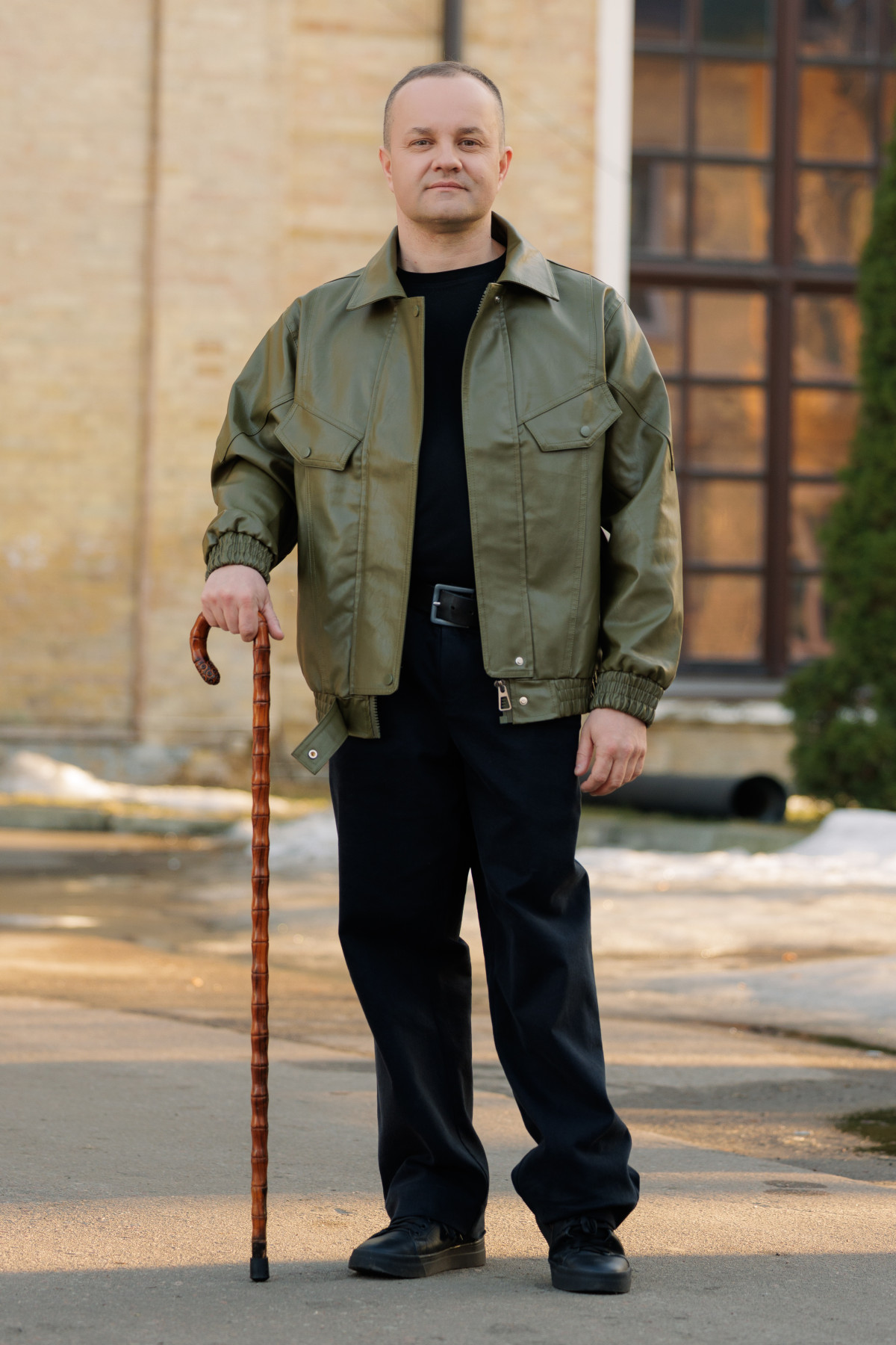 Вулична мода: образи від відвідувачів другого дня Ukrainian Fashion Week, осінь-зима 2026/2027
37