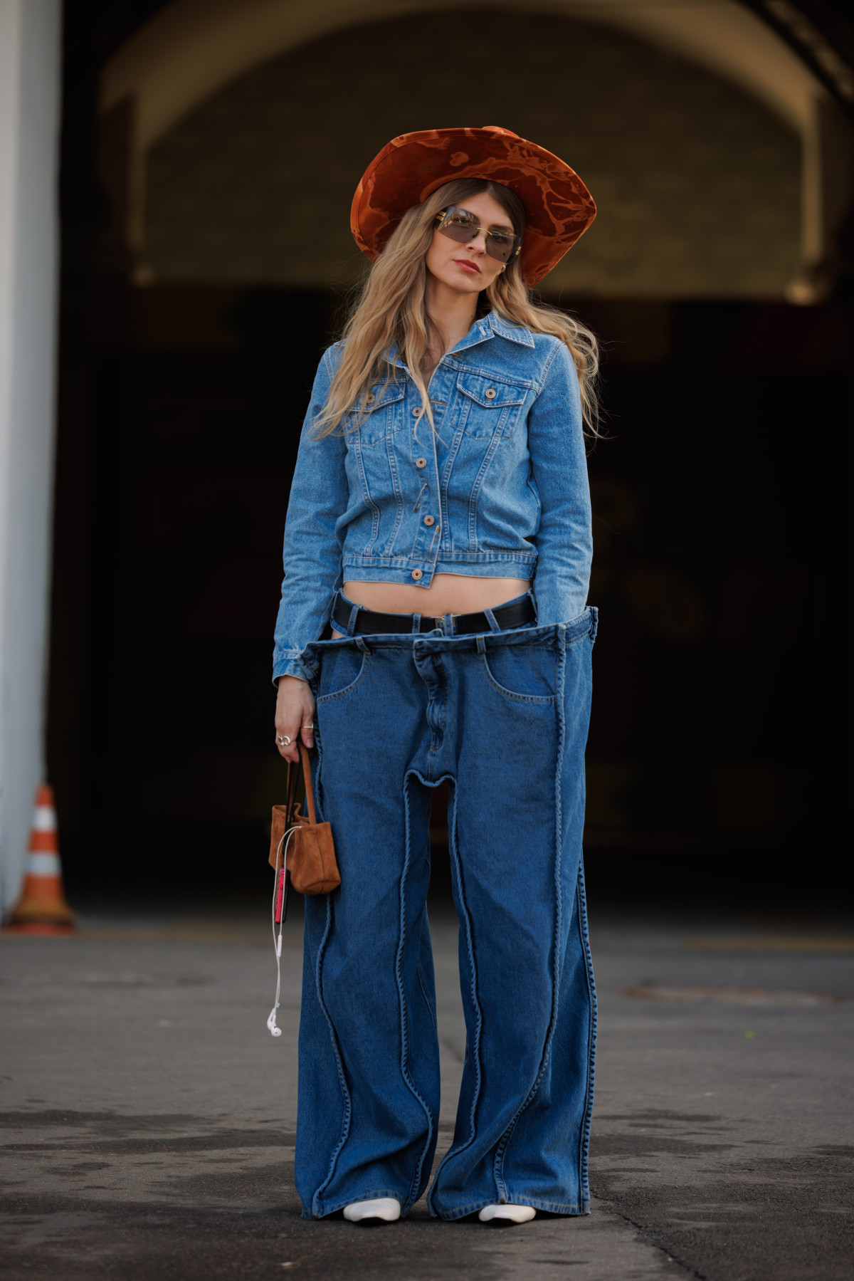 Вулична мода: 8 основних тенденцій з Українського тижня моди осінньо-зимового сезону 2026/27
18