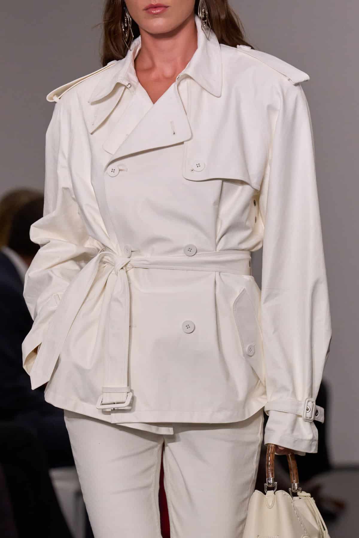 Укорочений плащ: вибір №1 для весняного гардеробу, 20 стильних варіантів.
8