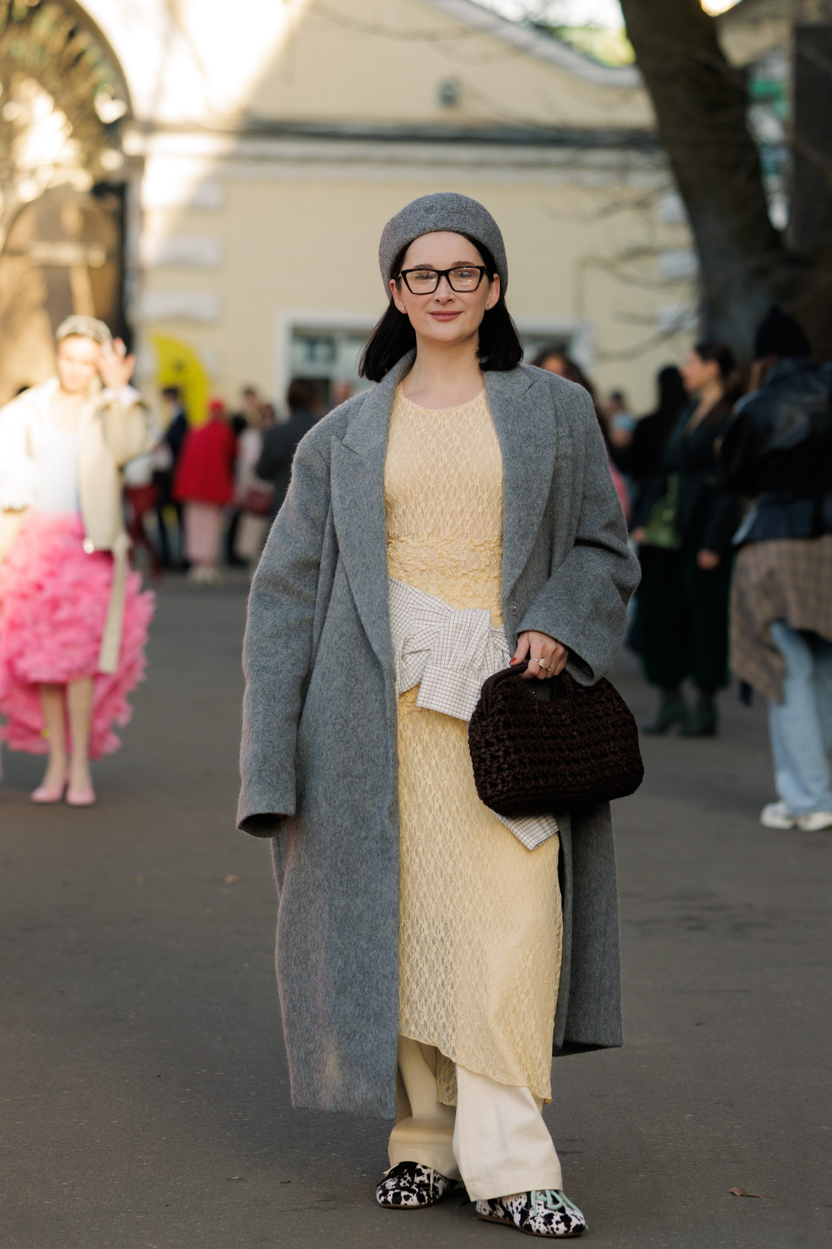 Вулична мода: образи відвідувачів третього дня Ukrainian Fashion Week осінньо-зимового сезону 2026/27
54