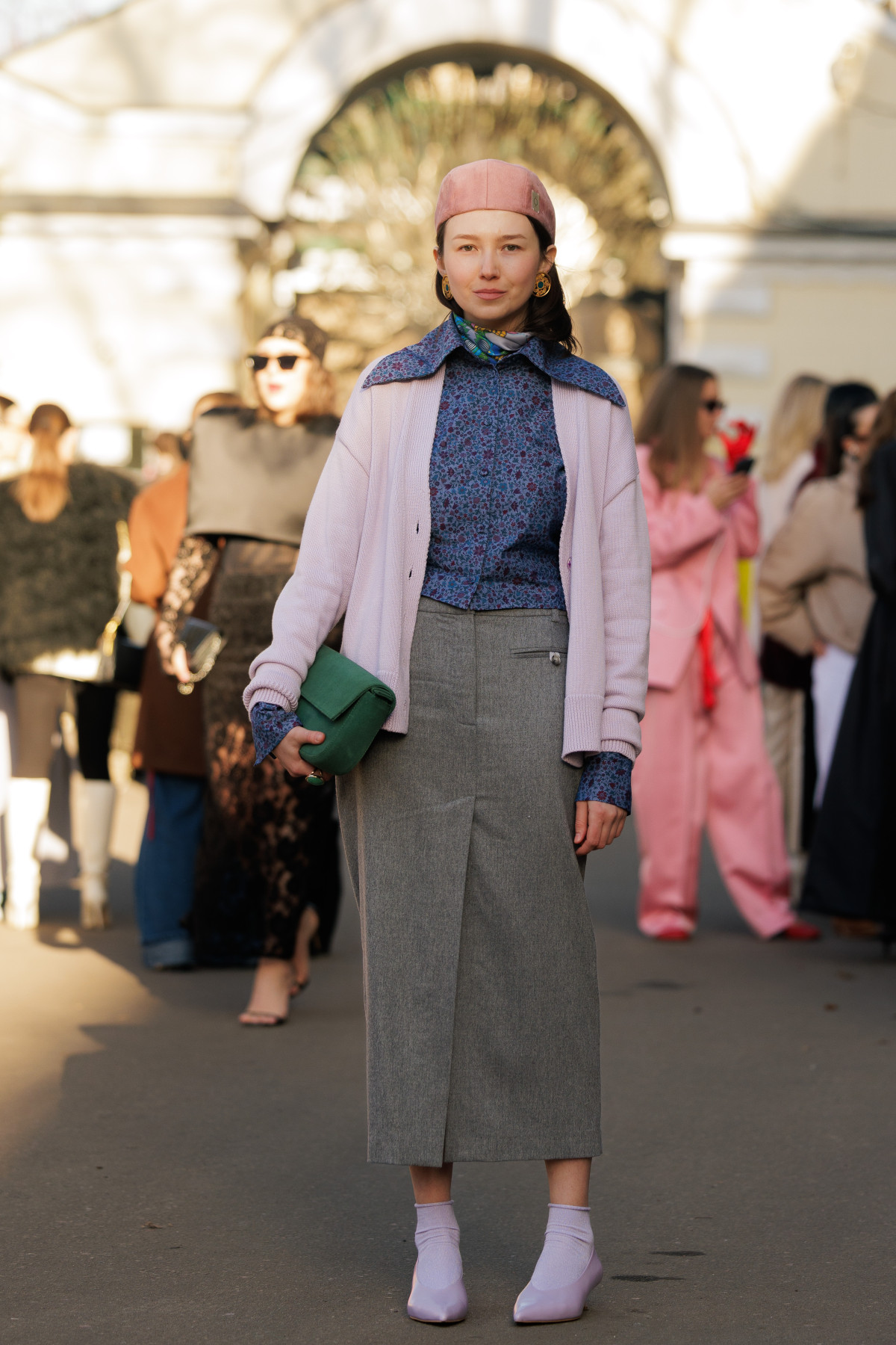 Вулична мода: образи відвідувачів четвертого дня Ukrainian Fashion Week осінньо-зимового сезону 2026/27
23