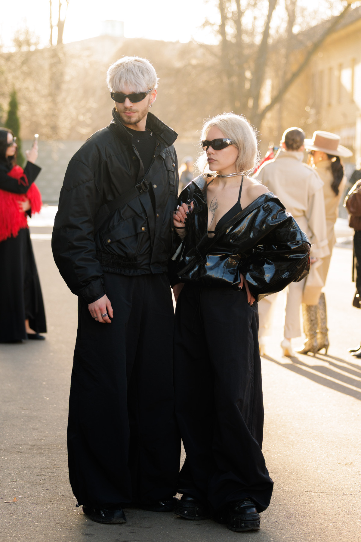 Вулична мода: образи від відвідувачів другого дня Ukrainian Fashion Week, осінь-зима 2026/2027
29