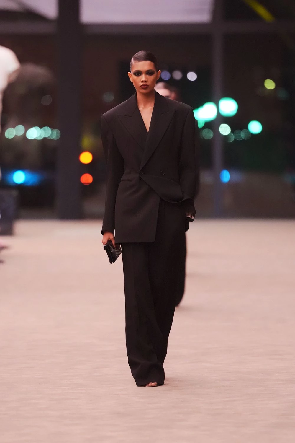 Чуттєвість і стриманість: свіжий погляд Saint Laurent, сезон осінь-зима 2026/2027
0