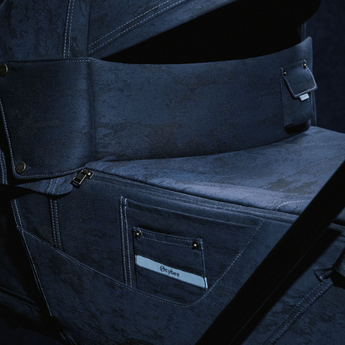 Cybex презентує стильну лінійку візків Rebellious Luxury
6