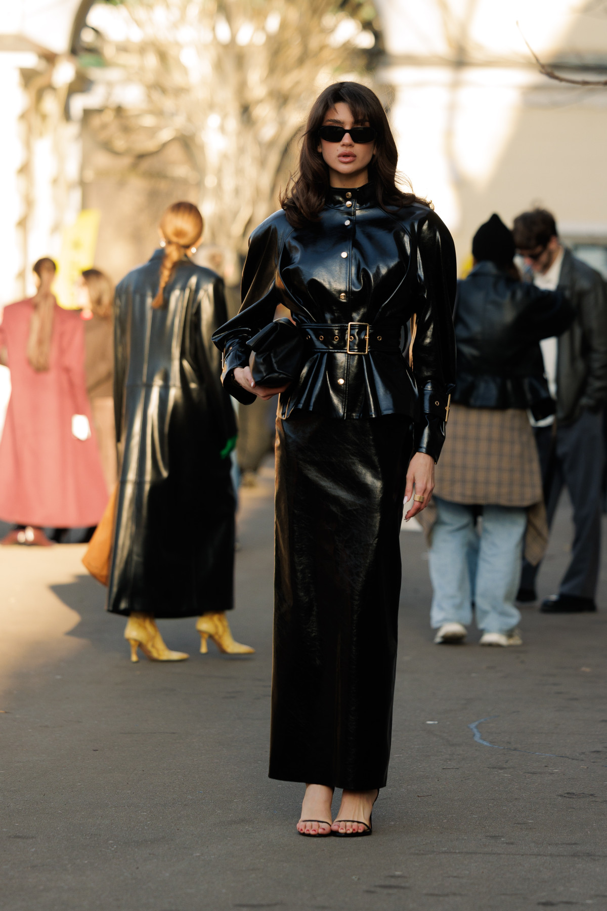 Вулична мода: образи відвідувачів третього дня Ukrainian Fashion Week осінньо-зимового сезону 2026/27
64