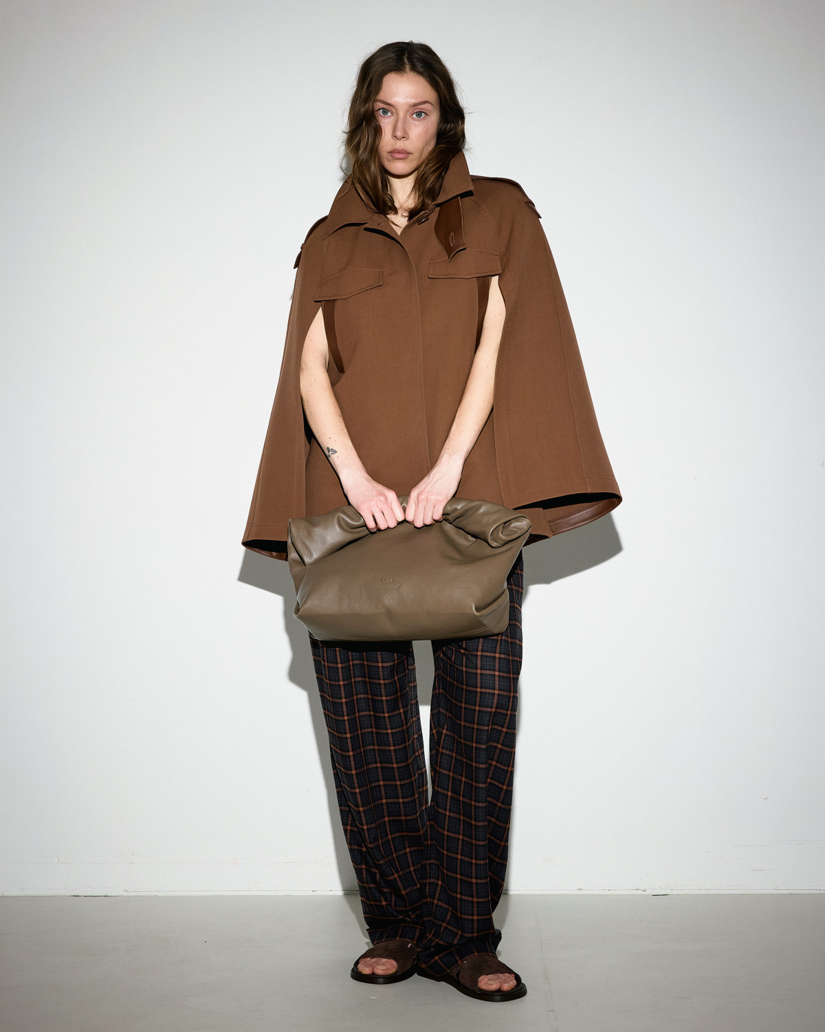 Трендові речі березня: кращі свіжі колекції українських дизайнерів для оновлення весняного іміджу.
22