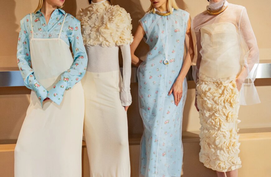 Delicacy Meets Power: POUSTOVIT Unveils Fresh Line at Ukrainian Fashion Week