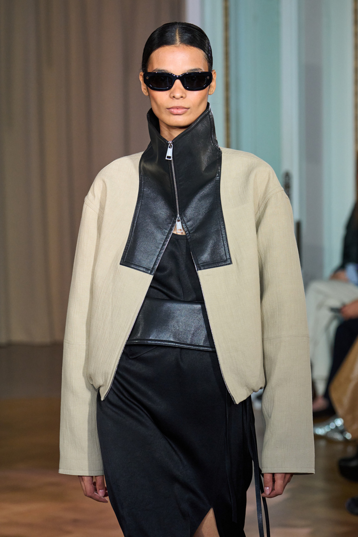 Весняний вояж: одяг на 5 днів
2