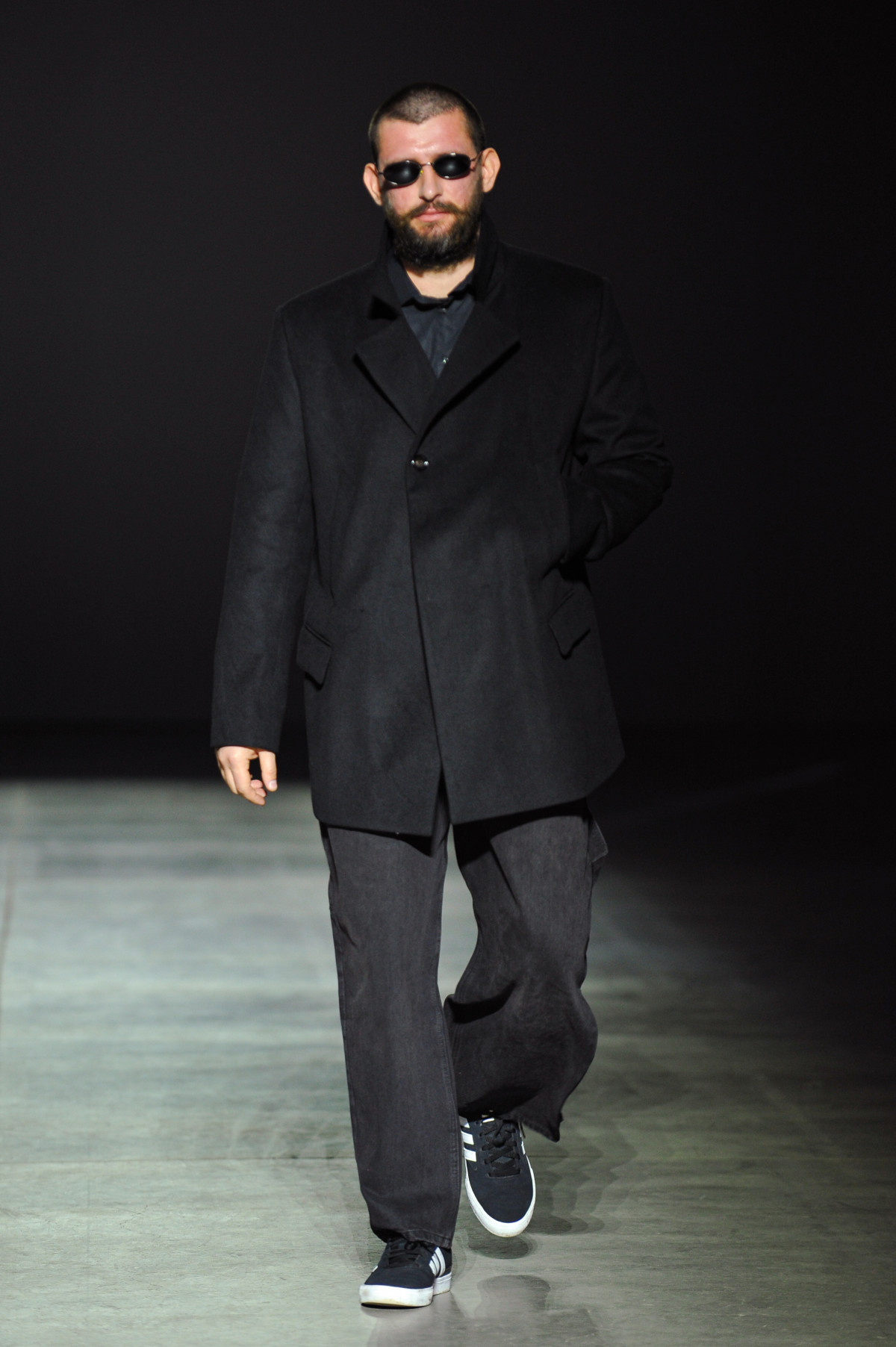 П'ять років SIDLETSKIY: Відомі образи бренду та гнучкий одяг у свіжій колекції
18