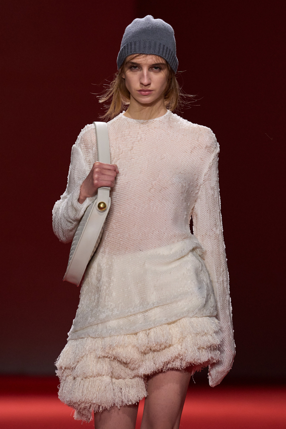 В'язані шапки знову в моді: несподіване рішення від Bottega Veneta
10