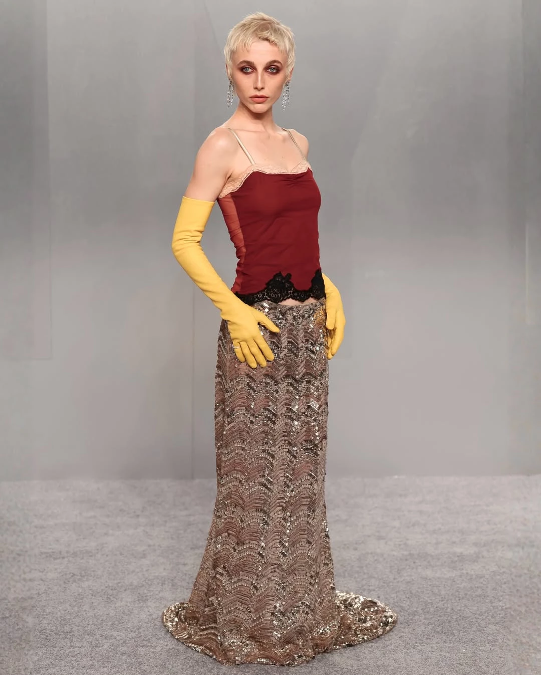 Instagram @emmachamberlain2