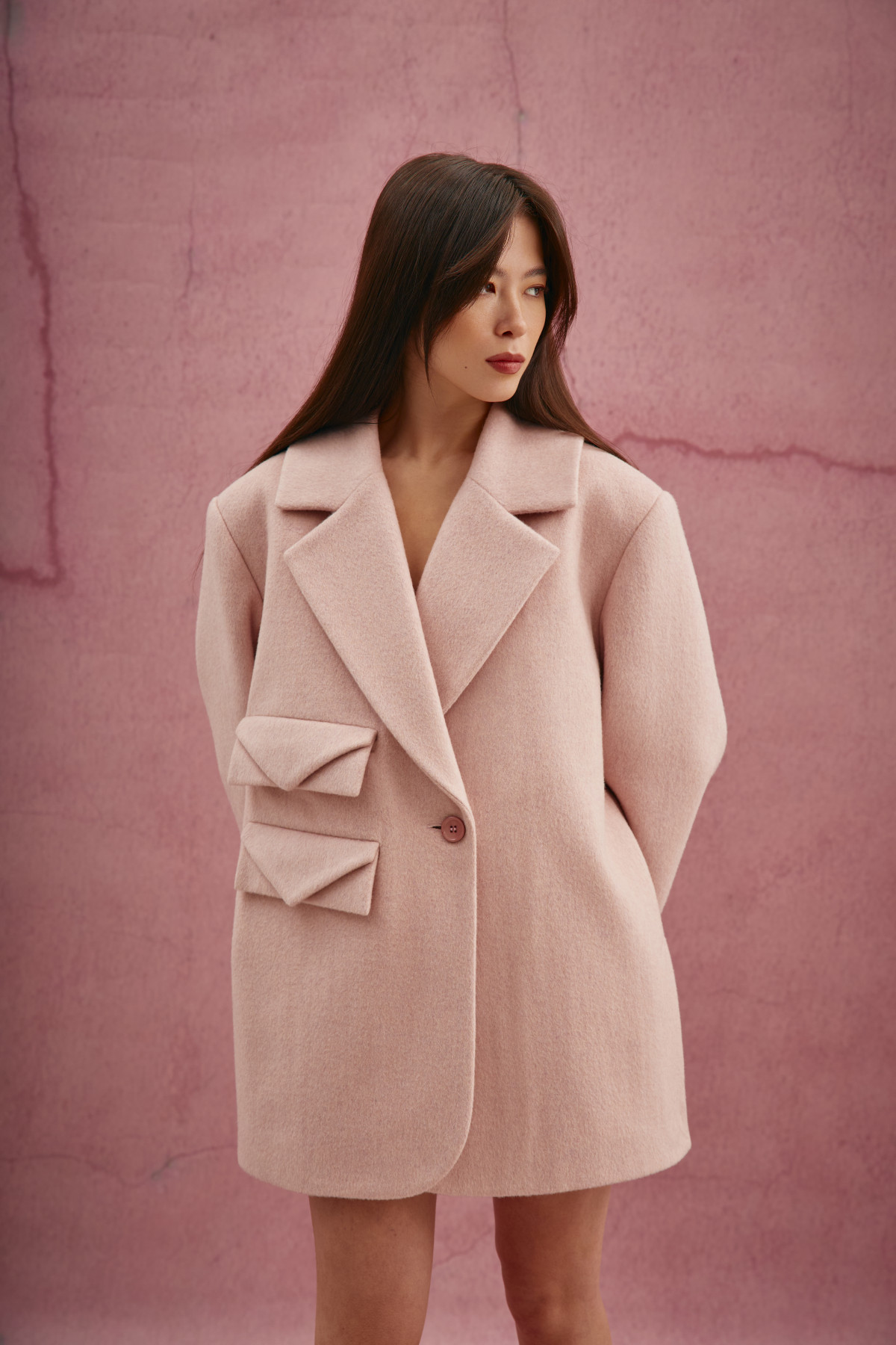 Весняний гардероб з українськими марками: обнови, що освіжать ваші луки
7