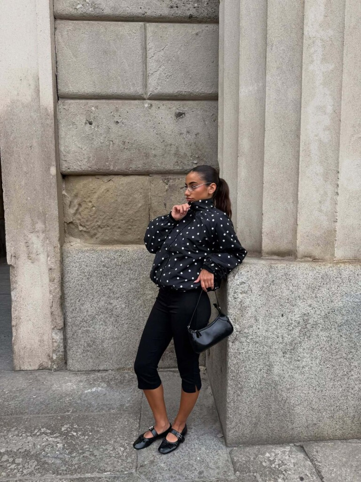 Горошок в моді: весняні луки з використанням принта.
2