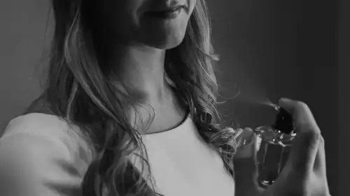 Парфуми з вираженим запахом: 5 оригінальних і стійких ароматів