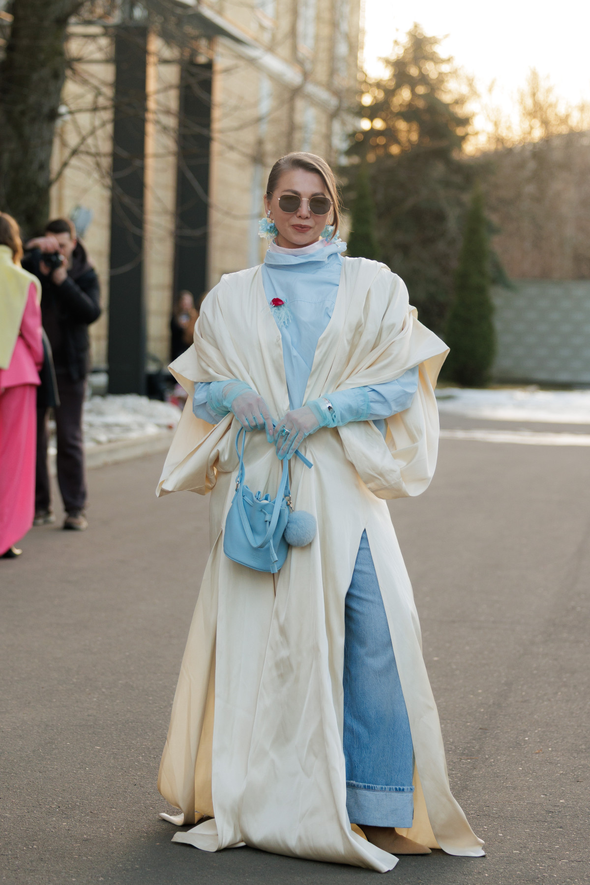 Вулична мода: образи відвідувачів четвертого дня Ukrainian Fashion Week осінньо-зимового сезону 2026/27
60