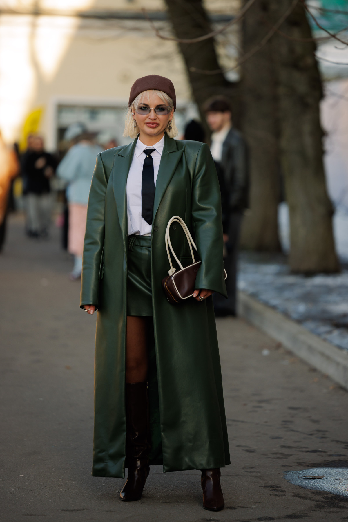 Вулична мода: образи відвідувачів третього дня Ukrainian Fashion Week осінньо-зимового сезону 2026/27
67