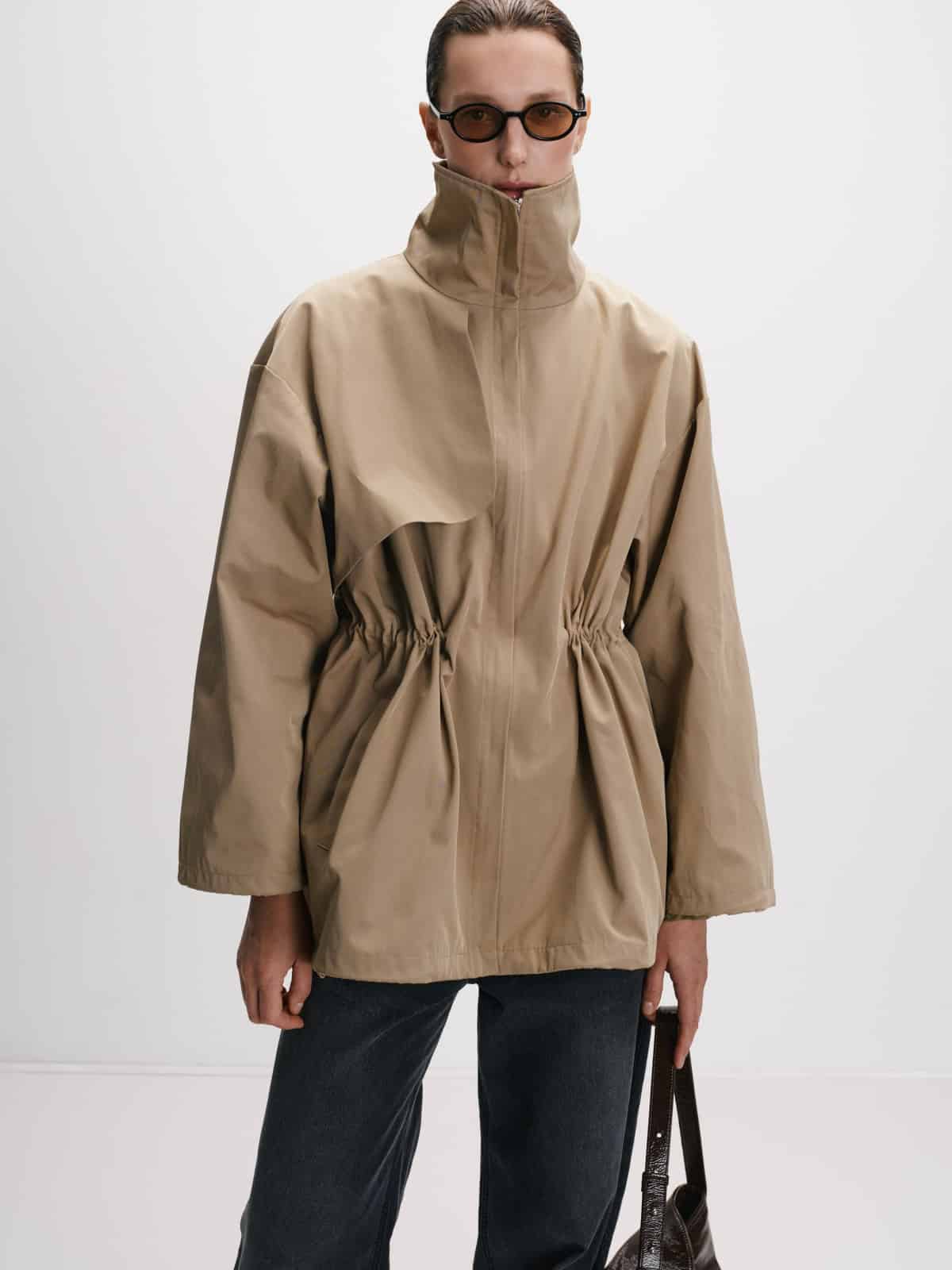 Укорочений плащ: вибір №1 для весняного гардеробу, 20 стильних варіантів.
16