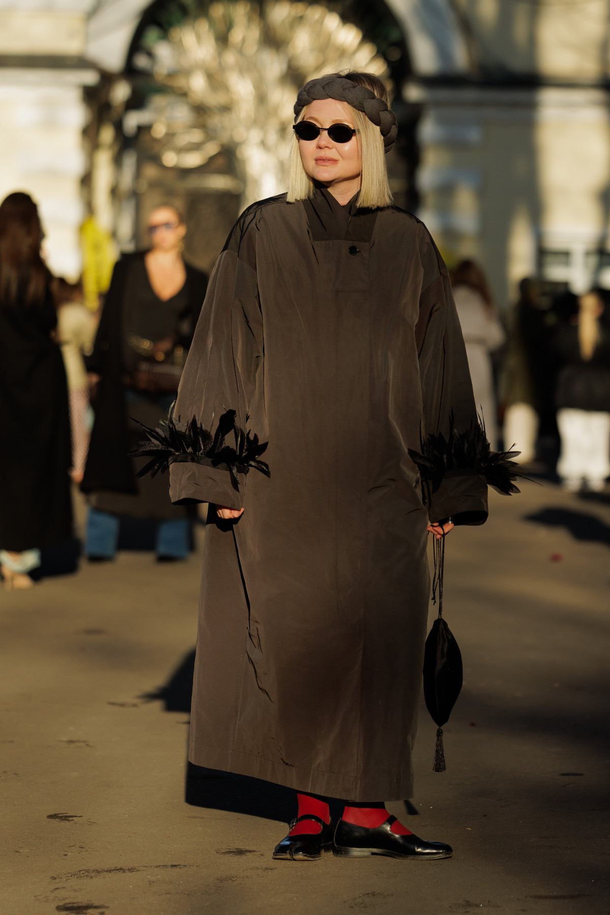 Вулична мода: образи відвідувачів четвертого дня Ukrainian Fashion Week осінньо-зимового сезону 2026/27
59