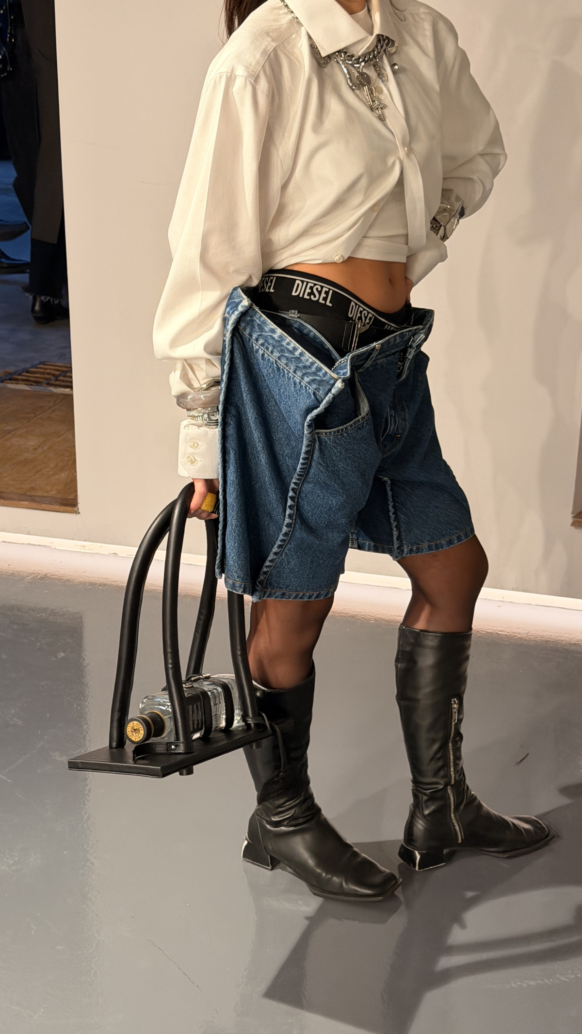 Українська естетика на London Fashion Week: Спільний проєкт Ksenia Schnaider та Nemiroff
6