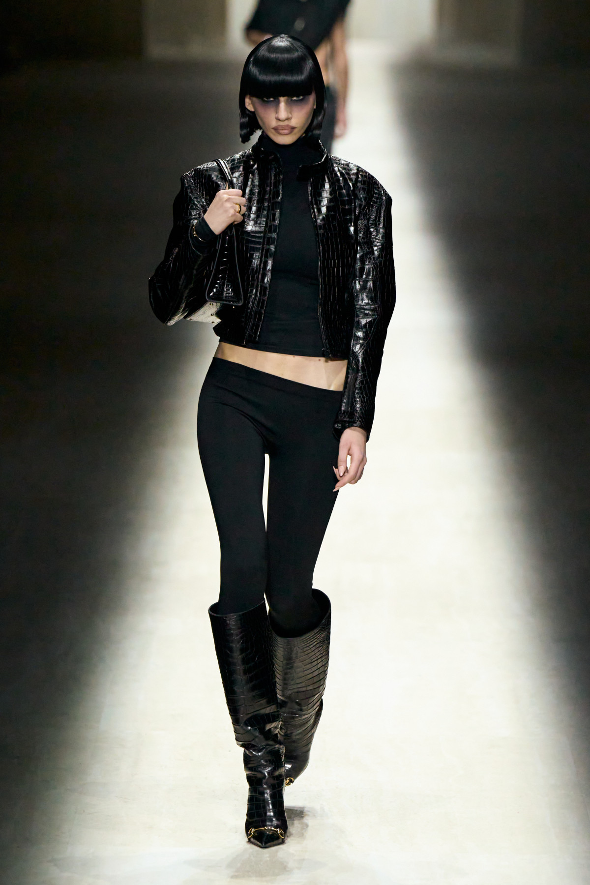 Скінні з низькою посадкою знову в моді: Демна Гвасалія реанімує найсуперечливіший тренд 2000-х