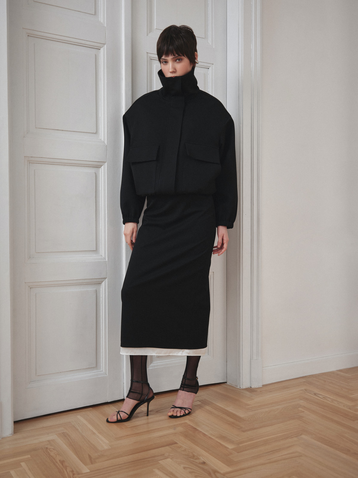 Березневі тренди: свіжі дизайнерські речі від українських виробників для оновлення весняного образу.
9